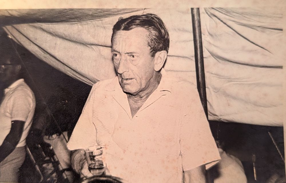 Robert Hartley Little (junior) B: 1/2/1894 D: 30/3/1959